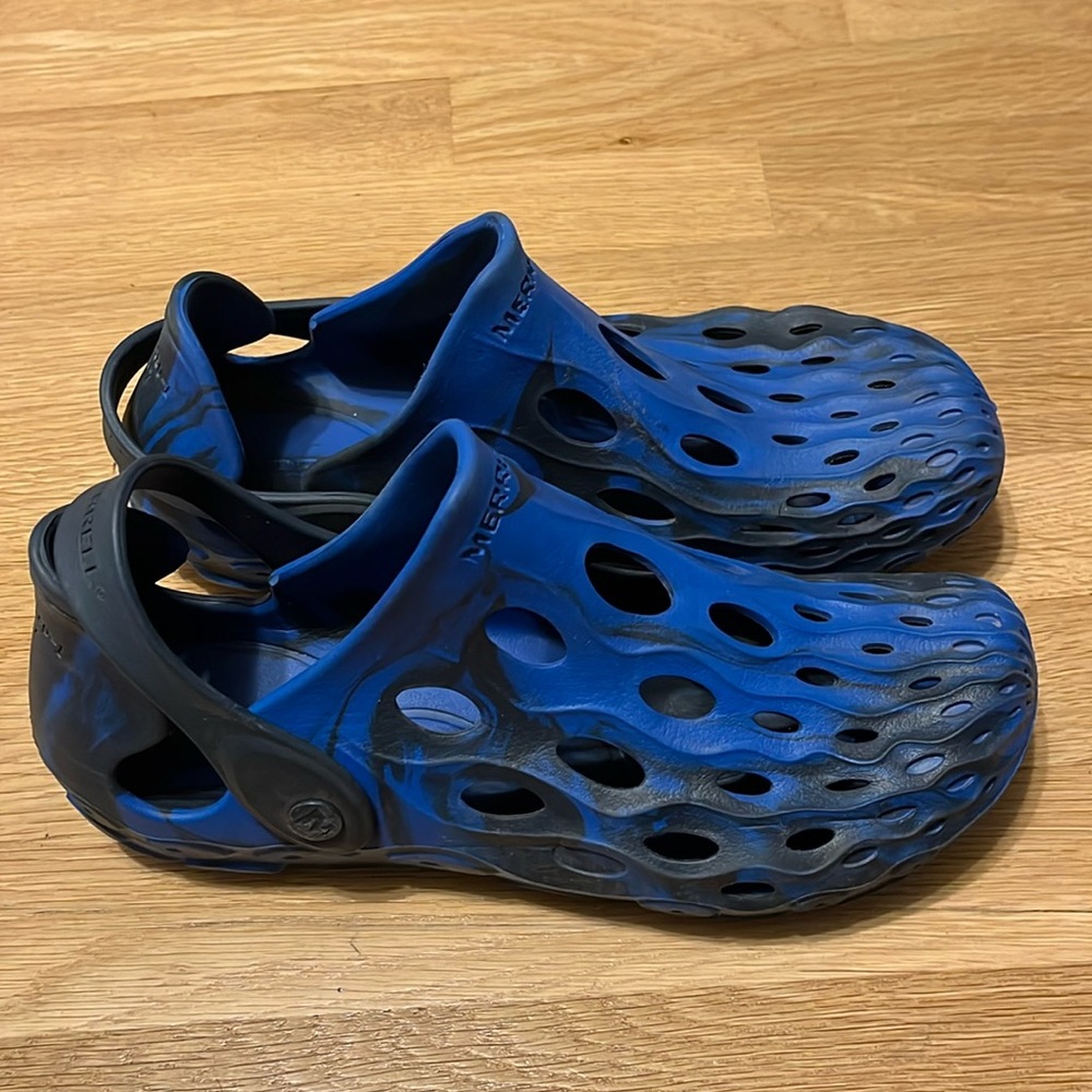 Merrell youth kids slip on rubber shoes size 7 blue camo hydro moc